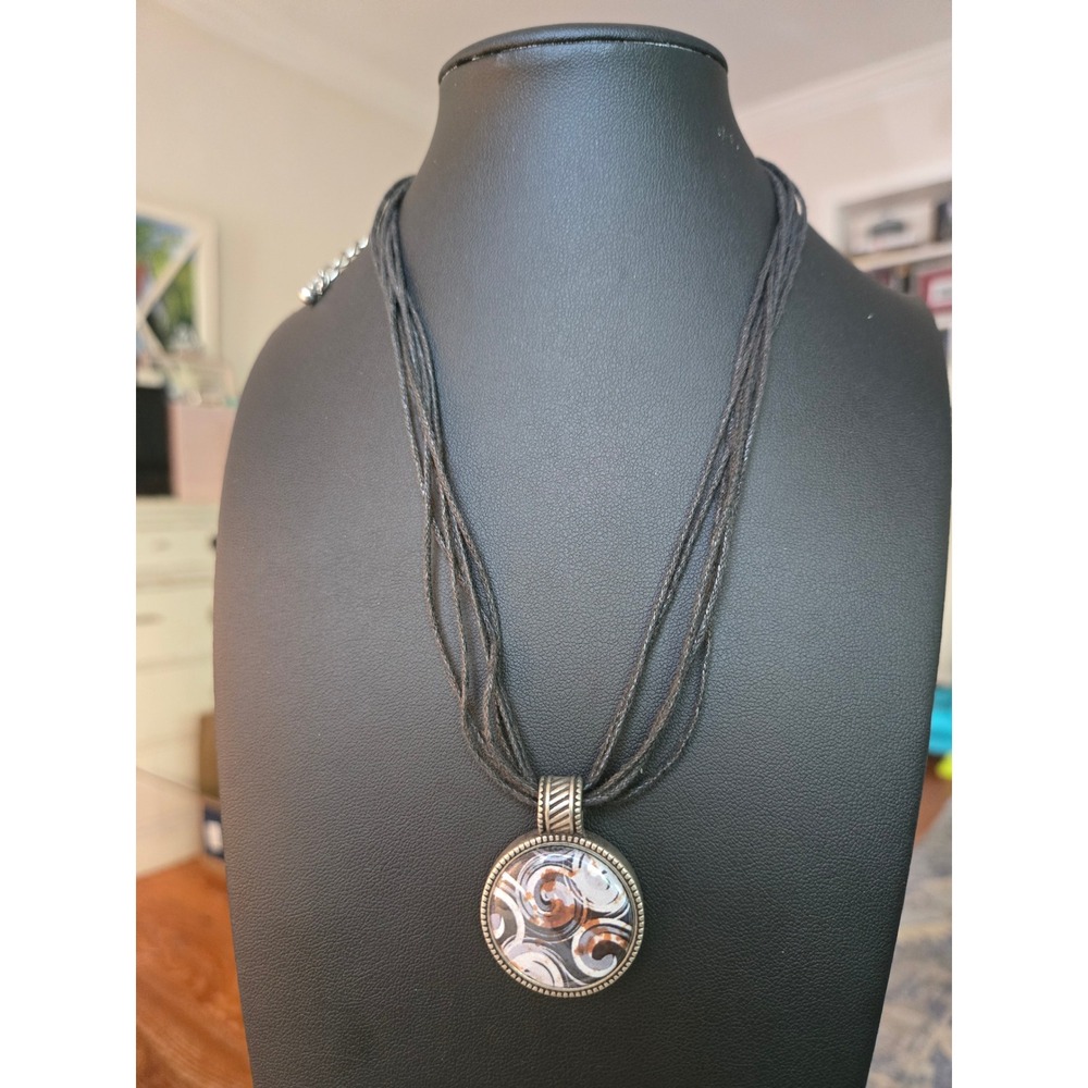 Magnabilities Necklace Magnetic Leather Cord Vintage Health
